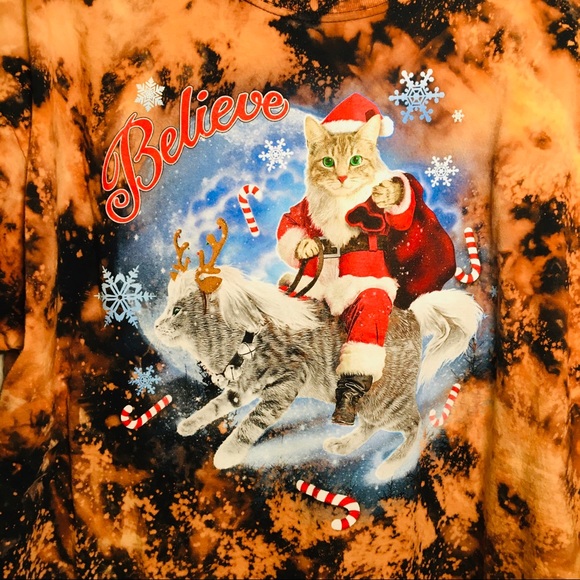 Christmas Cats Reverse Tie Dye Tee Shirt - Picture 2 of 8